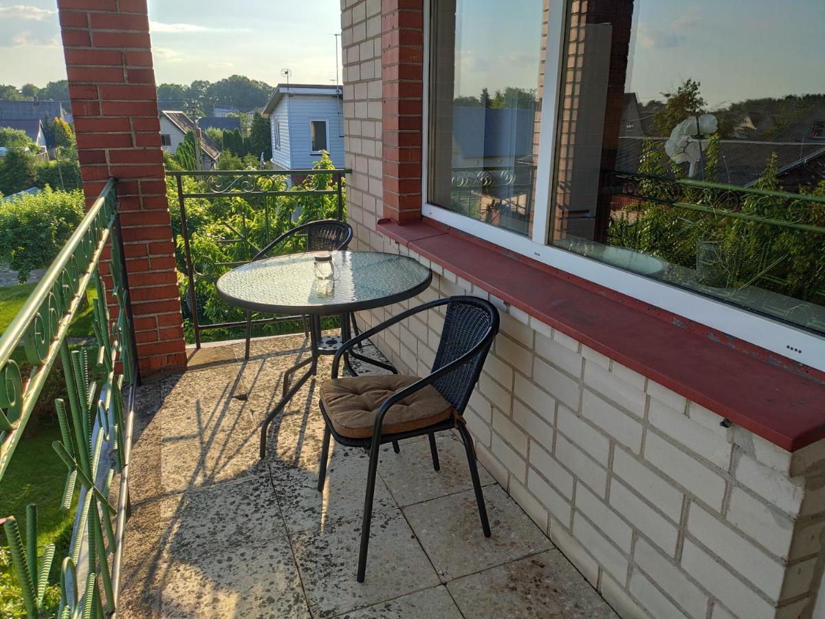 Spacious & Cozy Apartment With Forest View Zapyskis 外观 照片